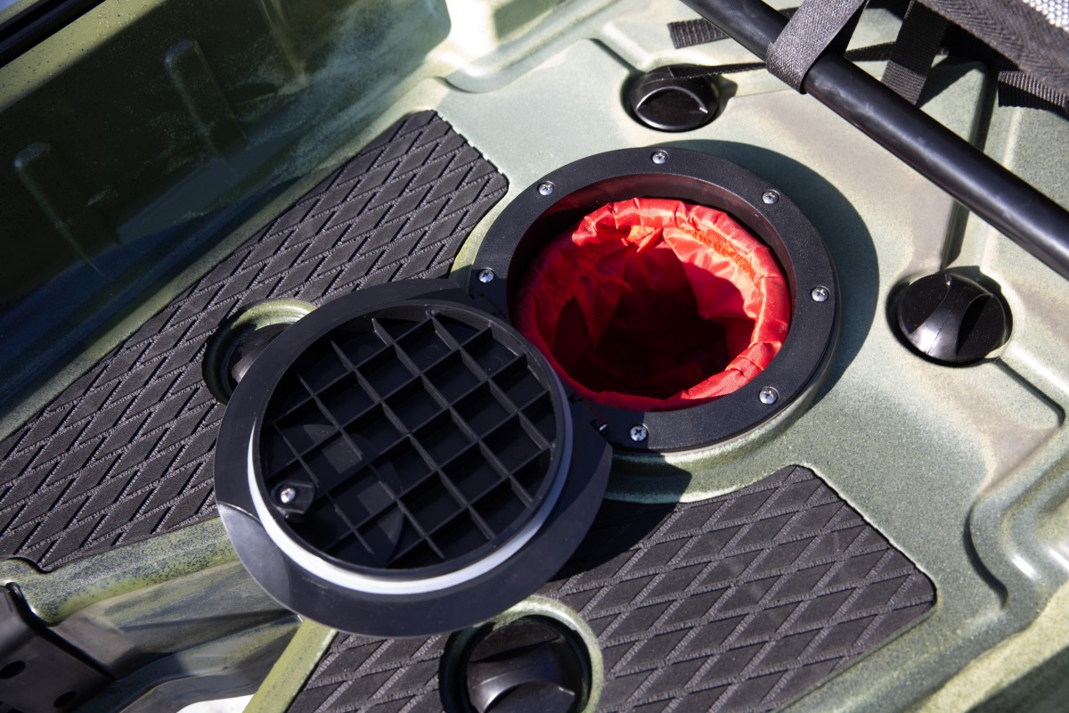 Kajak wędkarski TROUT SolidTrip dwuosobowy z napędem płetwowym