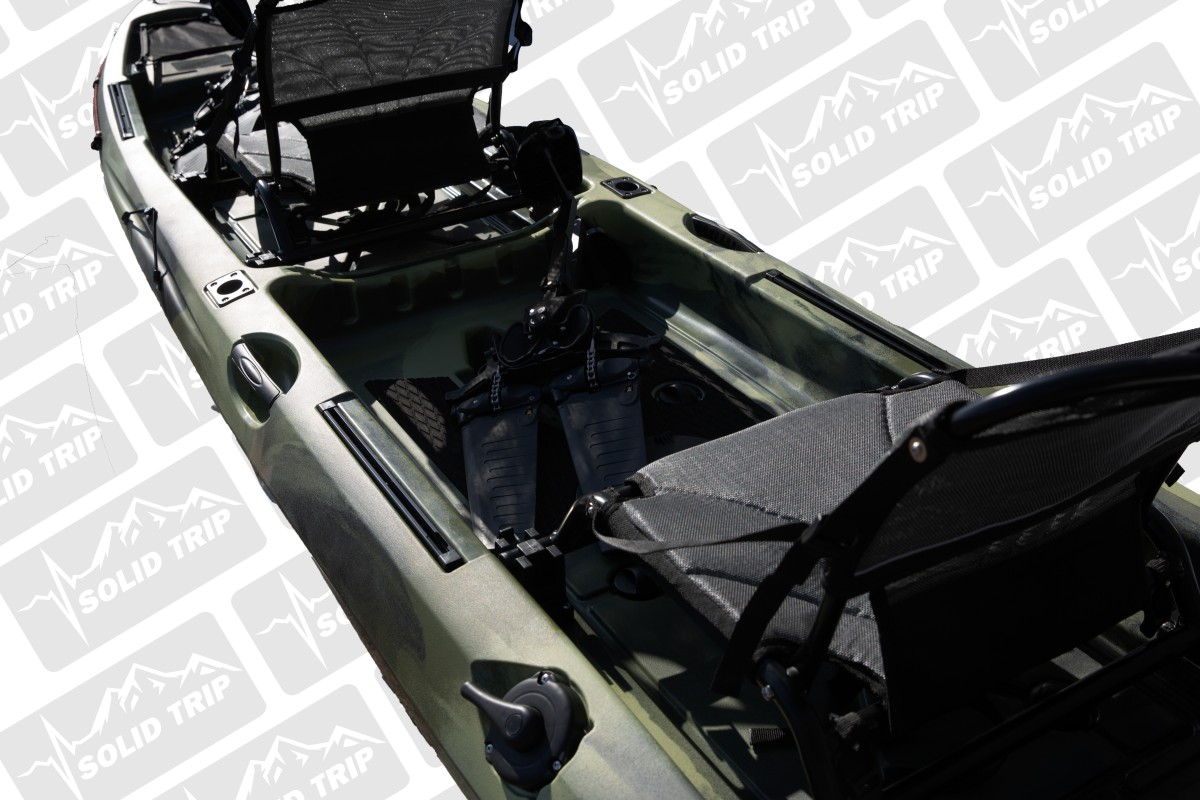 Kajak wędkarski TROUT SolidTrip dwuosobowy z napędem płetwowym