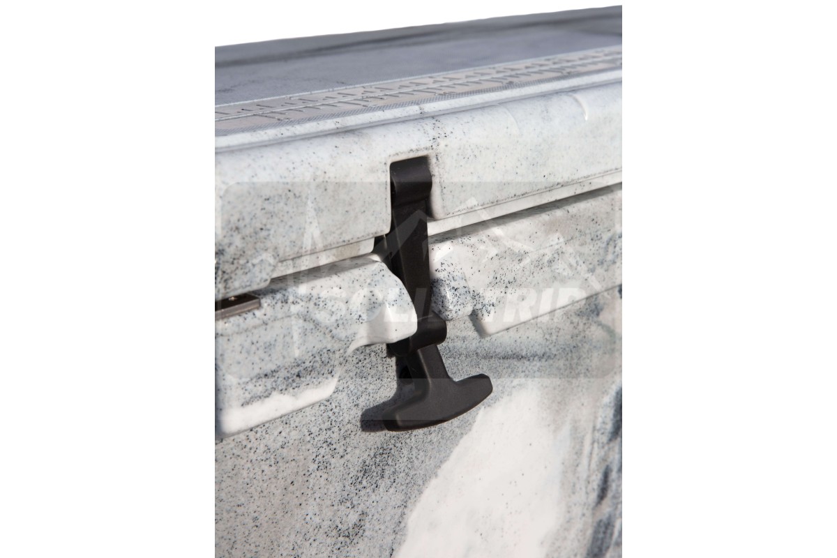 Skrzynia izotermiczna SolidTrip 110 z deską do krojenia i koszykiem - 104l