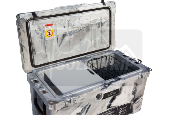 Skrzynia izotermiczna SolidTrip 110 z deską do krojenia i koszykiem - 104l