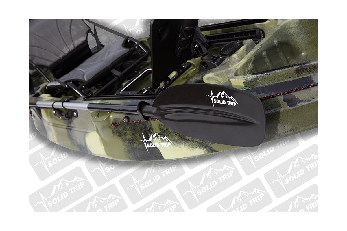 Kajak wędkarski CARP SolidTrip ze sterowaniem pedałowym