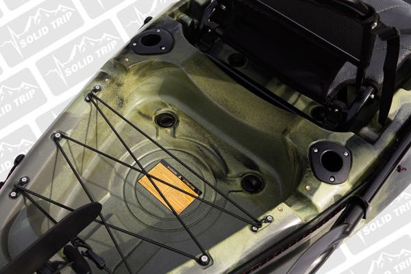 Kajak wędkarski CARP SolidTrip ze sterowaniem pedałowym