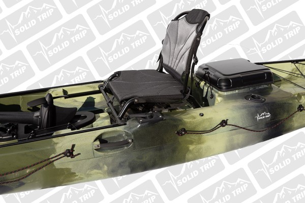 Kajak wędkarski BASS SolidTrip z systemem pedałowym