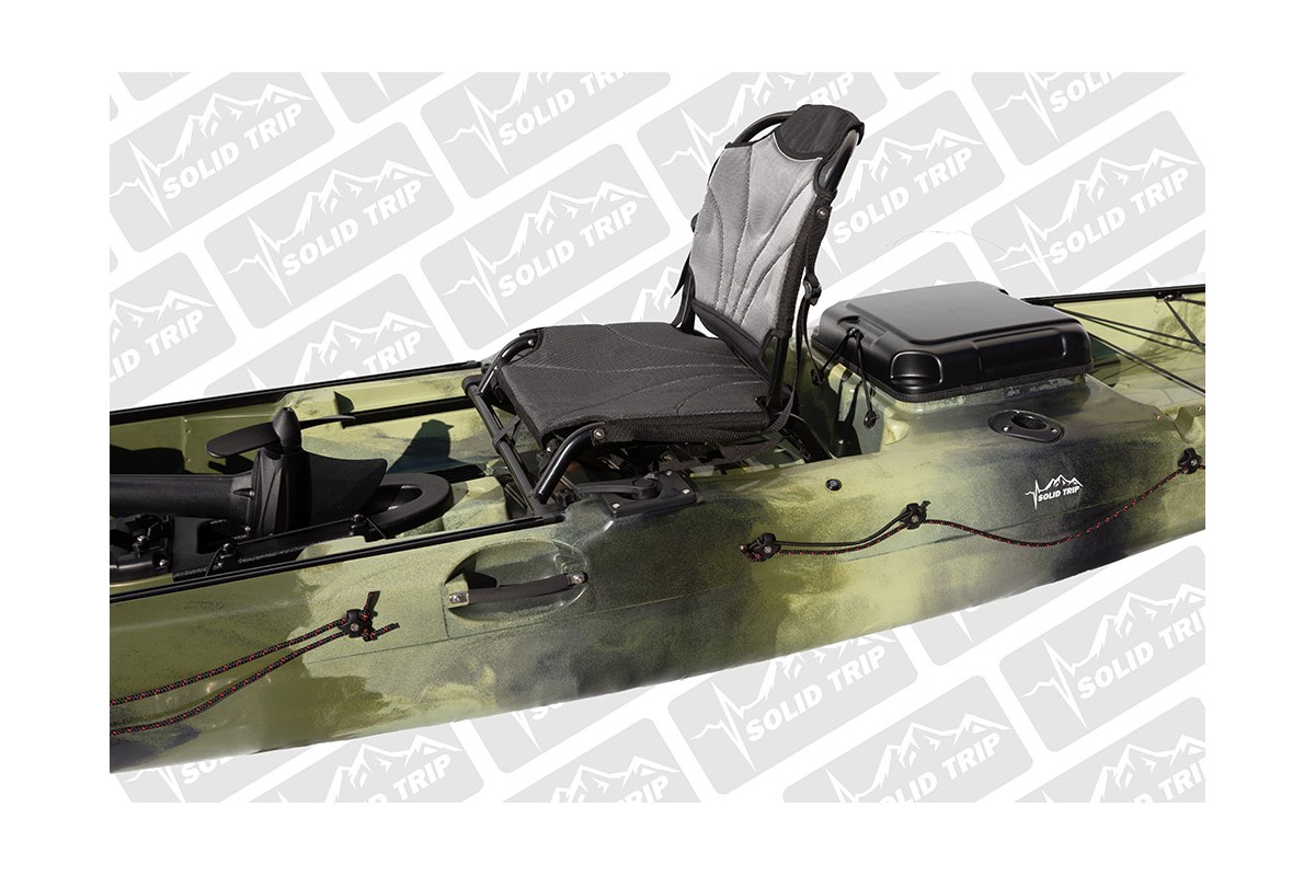 Kajak wędkarski BASS SolidTrip z systemem pedałowym