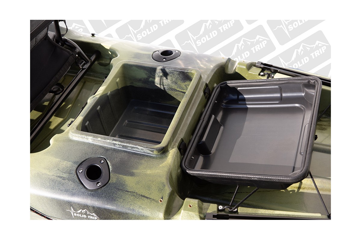 Kajak wędkarski BASS SolidTrip z systemem pedałowym